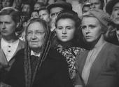 Человек №217 трейлер (1944)