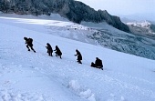 Гора мужества трейлер (1990)