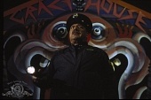 Клоуны-убийцы из космоса трейлер (1987)