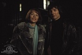 Воскресенье, проклятое воскресенье 1971 трейлер (1971)