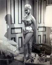 Сатана на высоких каблуках (1962)