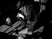 Темный угол трейлер (1946)