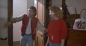 Школа зомби трейлер (1987)