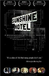 Sunshine Hotel трейлер (2001)