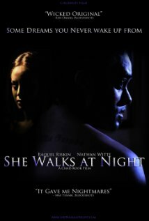 She Walks at Night трейлер (2012)